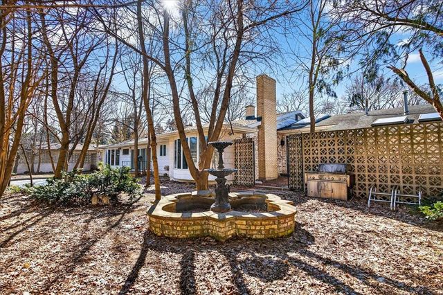 2901 Grandview Boulevard, Madison, WI 53713