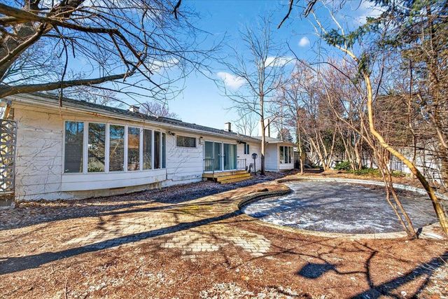 2901 Grandview Boulevard, Madison, WI 53713