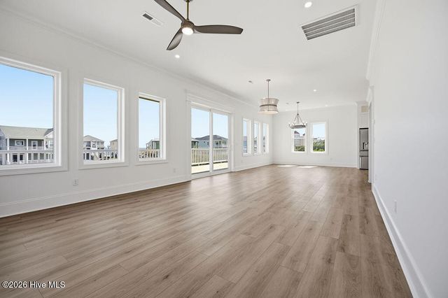 1 Bottlenose Boulevard, N Topsail Beach, NC 28460
