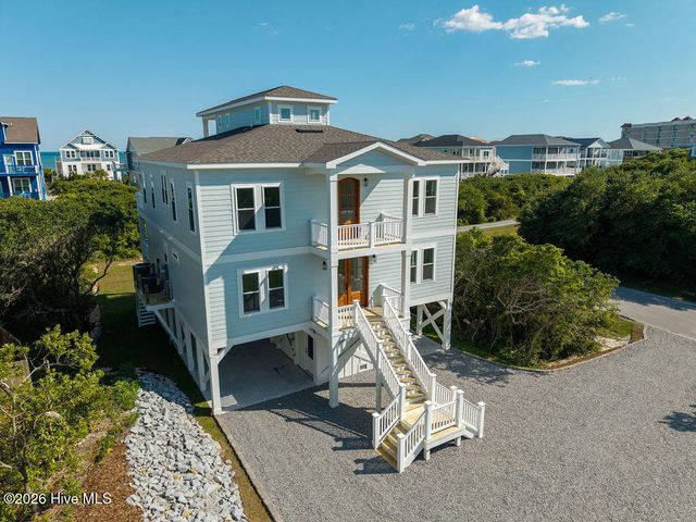 1 Bottlenose Boulevard, N Topsail Beach, NC 28460