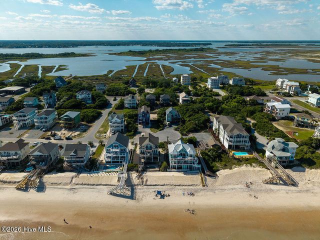 1 Bottlenose Boulevard, N Topsail Beach, NC 28460