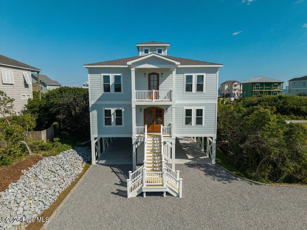 1 Bottlenose Boulevard, N Topsail Beach, NC 28460