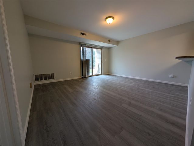 41034 Rose Lane, Clinton Township, MI 48036