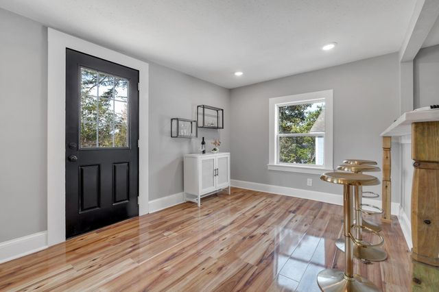 132 Oak Street, Tallahassee, FL 32301