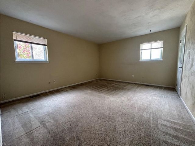 441 Woodlake RD, Virginia Beach, VA 23452
