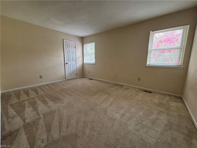 441 Woodlake RD, Virginia Beach, VA 23452