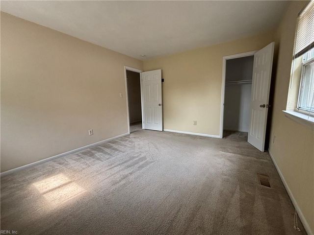 441 Woodlake RD, Virginia Beach, VA 23452