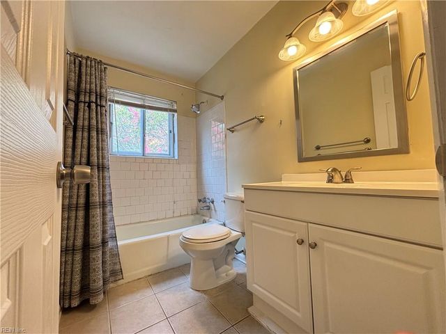 441 Woodlake RD, Virginia Beach, VA 23452