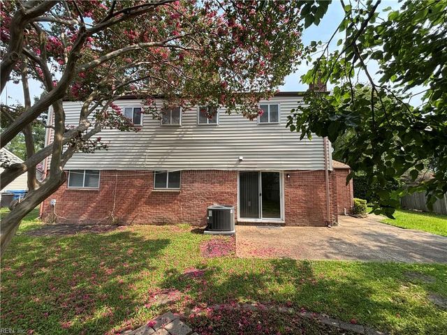 441 Woodlake RD, Virginia Beach, VA 23452