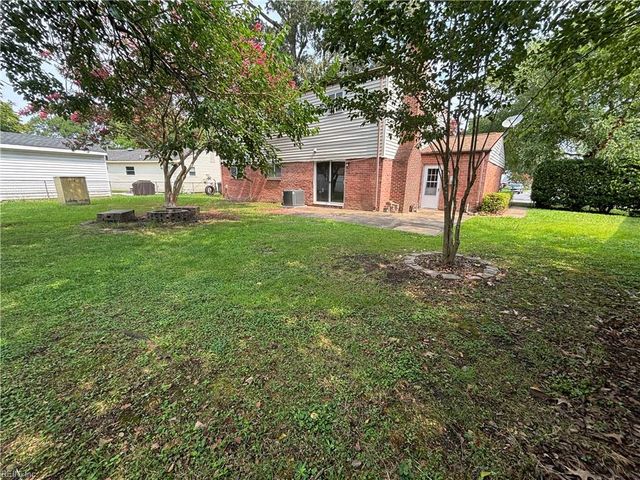 441 Woodlake RD, Virginia Beach, VA 23452