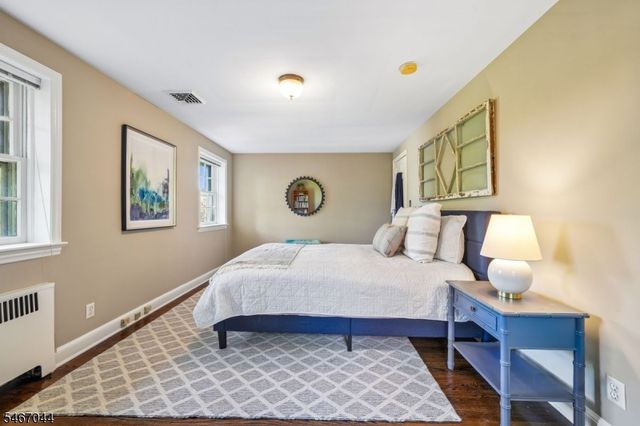 45 Wayland Dr, Verona Twp., NJ 07044