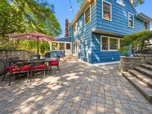 45 Wayland Dr, Verona Twp., NJ 07044