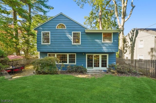 45 Wayland Dr, Verona Twp., NJ 07044