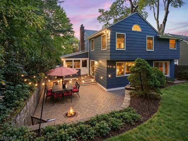 45 Wayland Dr, Verona Twp., NJ 07044