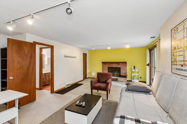 17780 Jamaica Circle, Lakeville, MN 55044