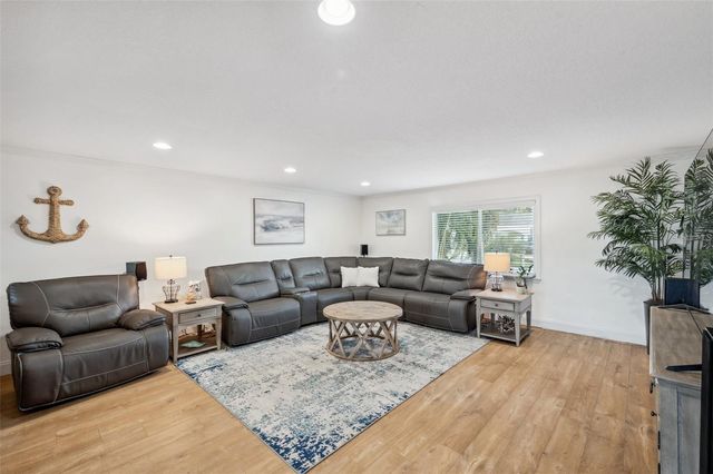 69 GULFWINDS DRIVE, Palm Harbor, FL 34683