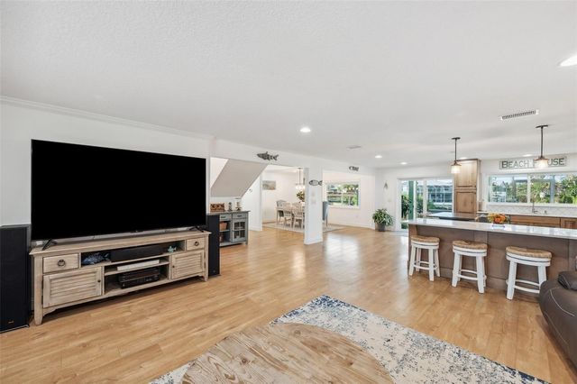 69 GULFWINDS DRIVE, Palm Harbor, FL 34683