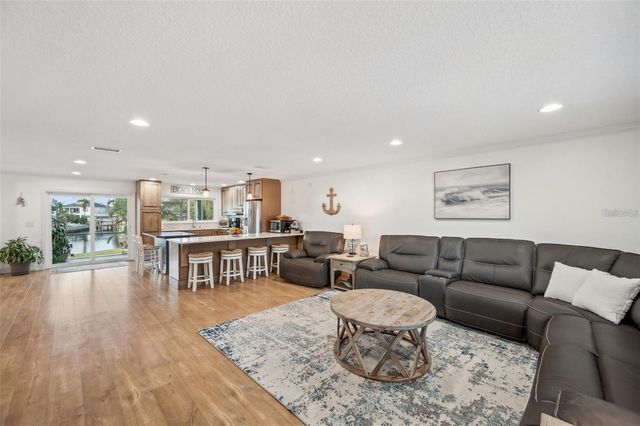 69 GULFWINDS DRIVE, Palm Harbor, FL 34683