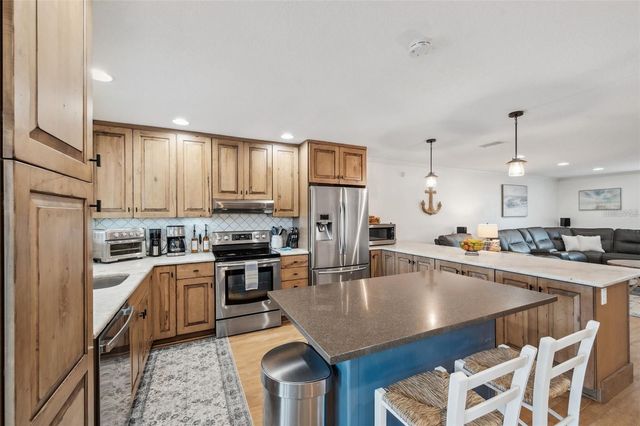 69 GULFWINDS DRIVE, Palm Harbor, FL 34683