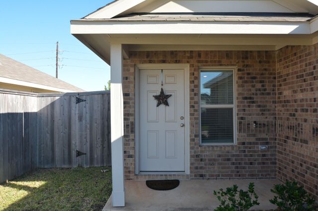 379 Jewett Meadow Drive, Magnolia, TX 77354