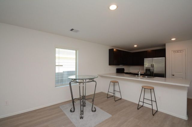 379 Jewett Meadow Drive, Magnolia, TX 77354