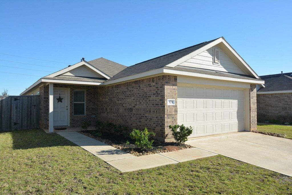 379 Jewett Meadow Drive, Magnolia, TX 77354