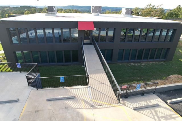 101 State Drive Suite E, Hollister, MO 65672