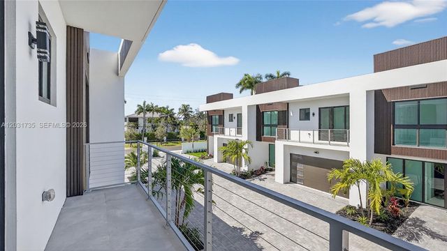 4624 SW 32nd Avenue A3, Dania Beach, FL 33312