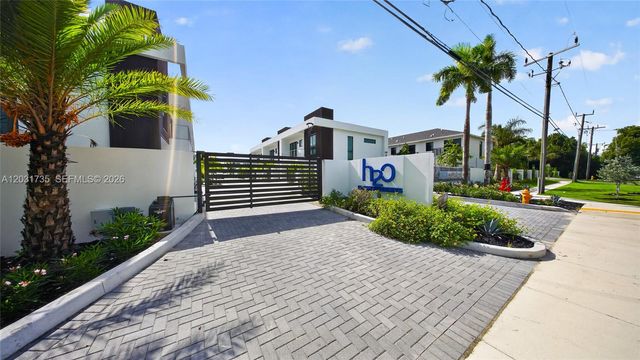 4624 SW 32nd Avenue A3, Dania Beach, FL 33312