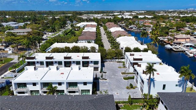 4624 SW 32nd Avenue A3, Dania Beach, FL 33312