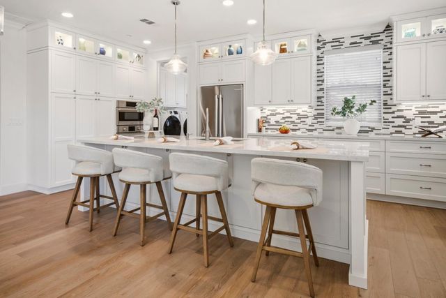 1181 McClellan Street, Hollister, CA 95023