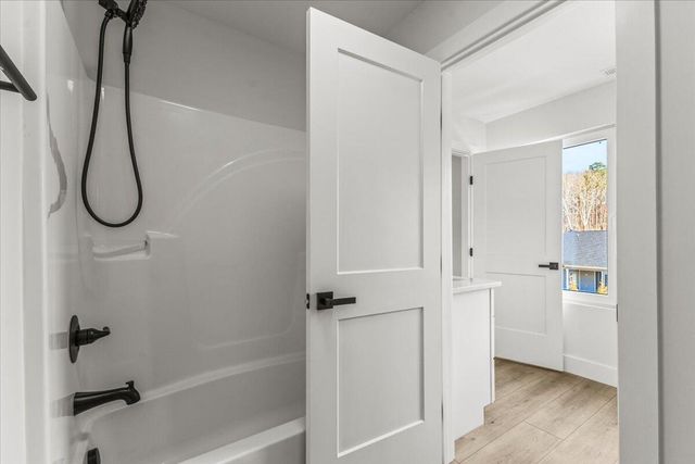 10541 E Brainerd Road, Apison, TN 37302