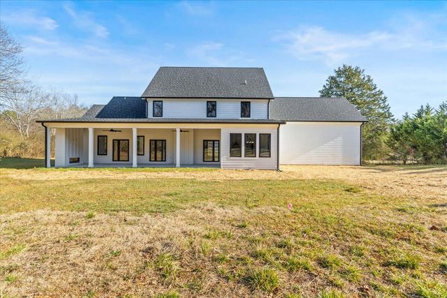 10541 E Brainerd Road, Apison, TN 37302