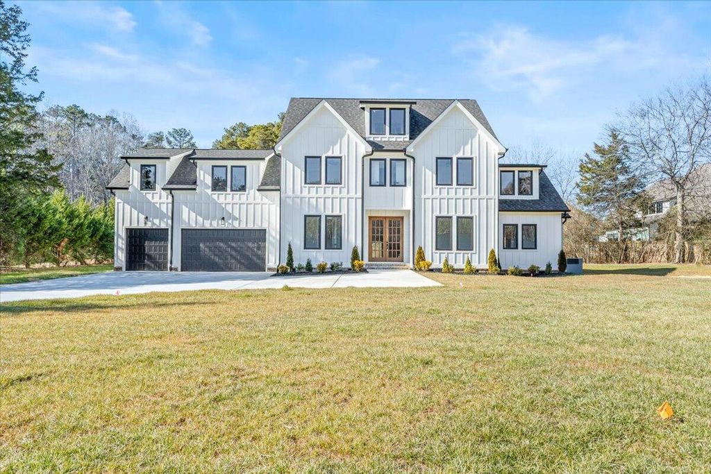 10541 E Brainerd Road, Apison, TN 37302