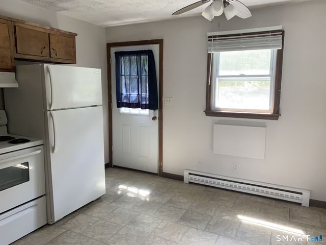 389 King Street, Bristol, CT 06010
