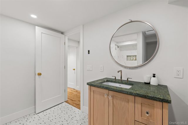 24 Old Well Road, Purchase, NY 10577