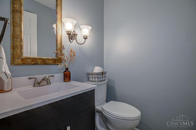 184 Spyglass Court, Delhi Twp, OH 45238