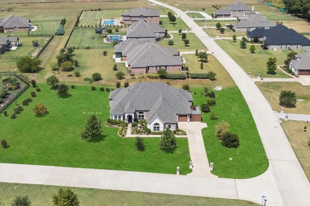 100 Lilyfield Drive, Lucas, TX 75002