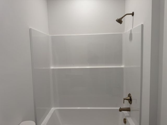 131 Dahlia Dr, La Vergne, TN 37086