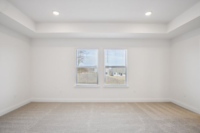 131 Dahlia Dr, La Vergne, TN 37086