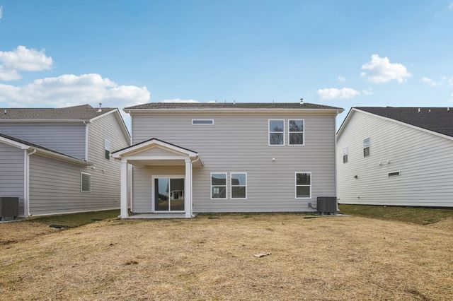 131 Dahlia Dr, La Vergne, TN 37086