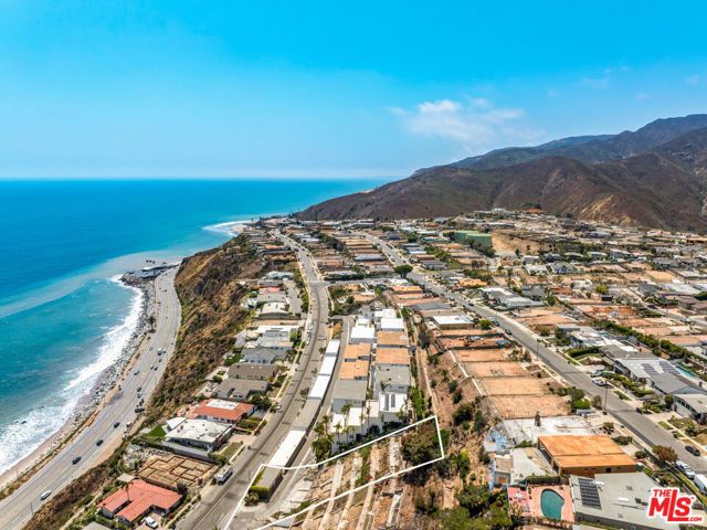 18133 Coastline Drive, Malibu, CA 90265