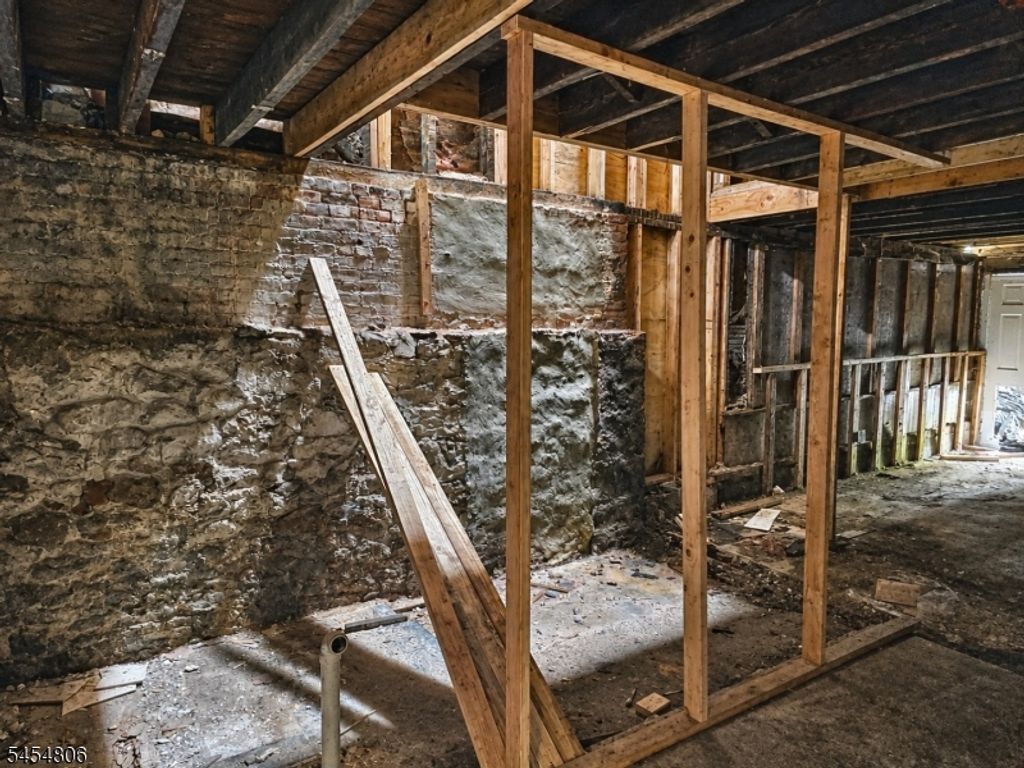 92 Garside St, Newark City, NJ 07104 — photo 5