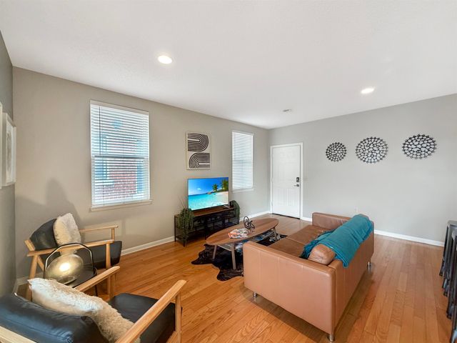 85 Vance Ave Apt 202, Memphis, TN 38103