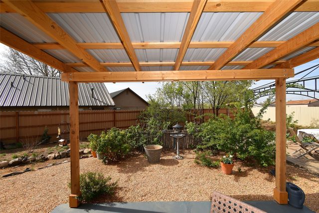 1558 Calle Angelina, Santa Fe, NM 87507