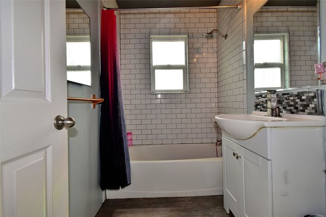 1558 Calle Angelina, Santa Fe, NM 87507