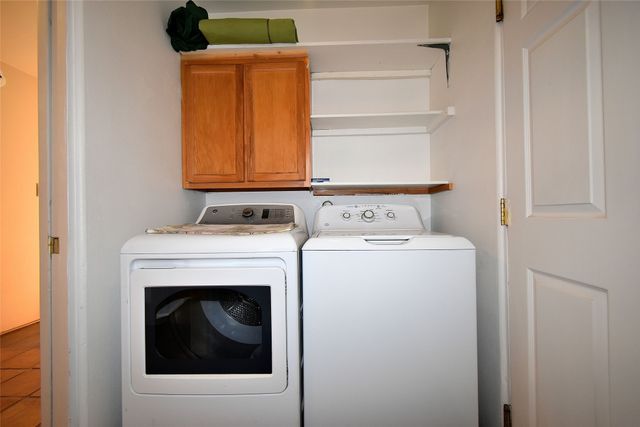 1558 Calle Angelina, Santa Fe, NM 87507