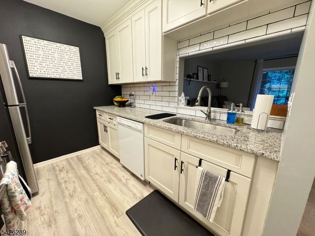 322 Stratford Pl 322, Bridgewater Twp., NJ 08805