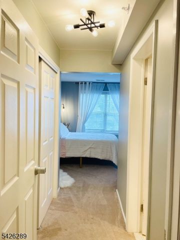 322 Stratford Pl 322, Bridgewater Twp., NJ 08805