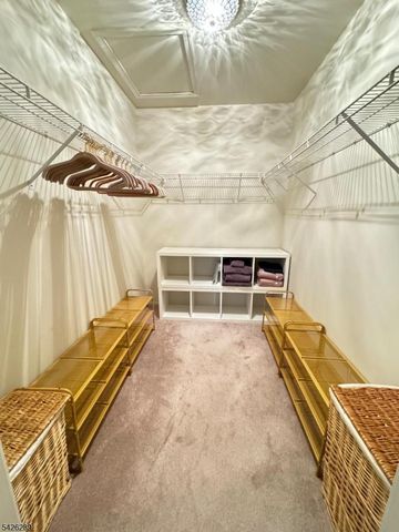 322 Stratford Pl 322, Bridgewater Twp., NJ 08805